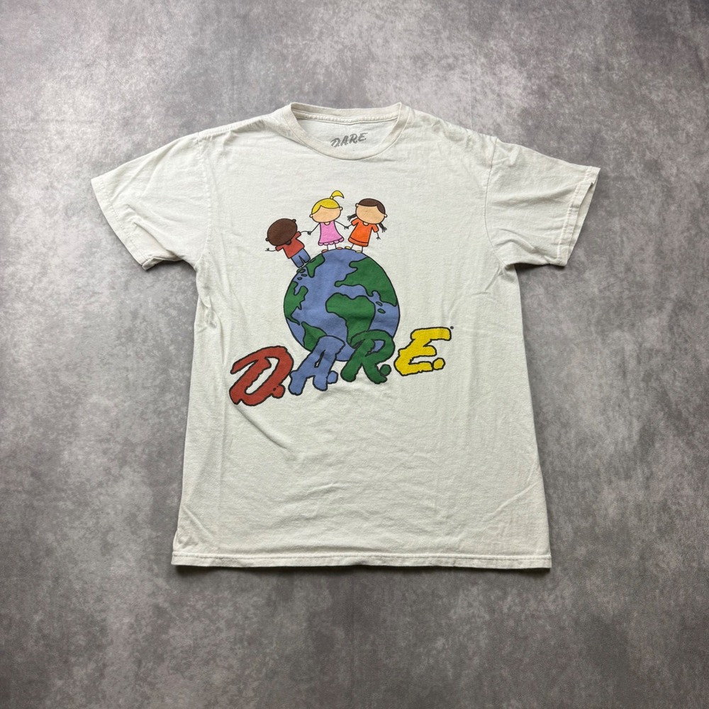 DARE Keeping Kids Off Drugs Graphic T-Shirt Oatmeal Beige Small Medium